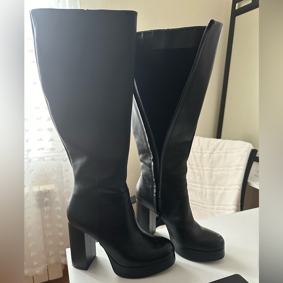 Zara platform boots - Picture 1 of 2